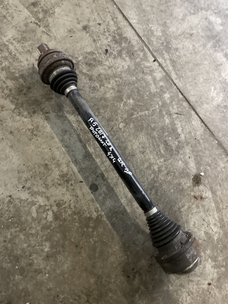 Planetara dreapta spate Audi A5 2.0 Moto
