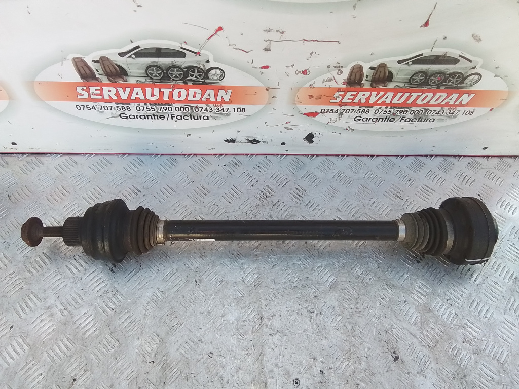 Planetara dreapta spate Audi A7 (2010-2018) [4G] 3.0 Motorina 2013, 8R0501203C