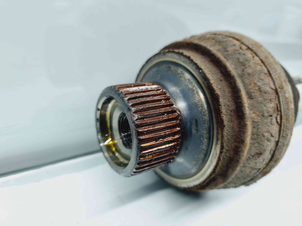 Planetara dreapta spate Audi A8 D4 (4H2, 4H8, 4HC, 4HL) [Fabr 2009-2018] 8R0501203C 3.0 TDI CDTA 184KW / 252CP