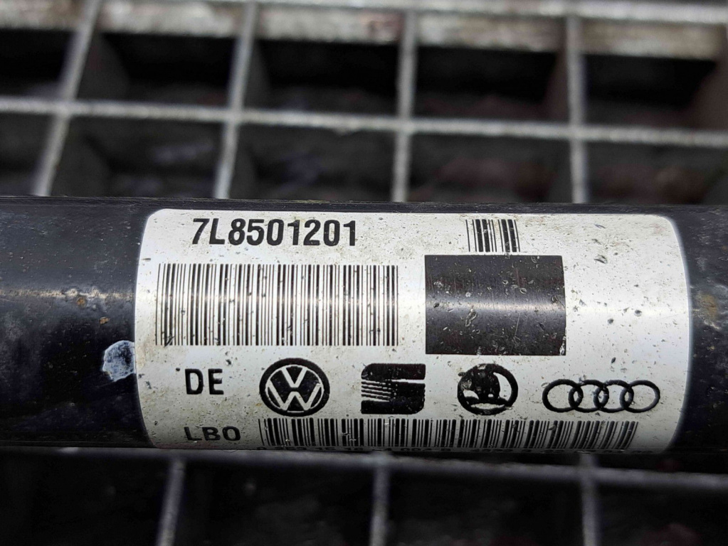 Planetara dreapta spate Audi Q7 (4LB) [ Fabr 2006-2014] 7L8501201 3.0 TDI CASA 176KW / 240CP 3.0 TDI CASA 176KW / 240CP
