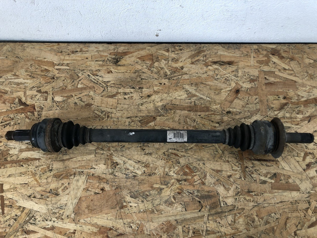 Planetara dreapta spate Bmw 535i F10 sedan 2010 (7581024AI07)