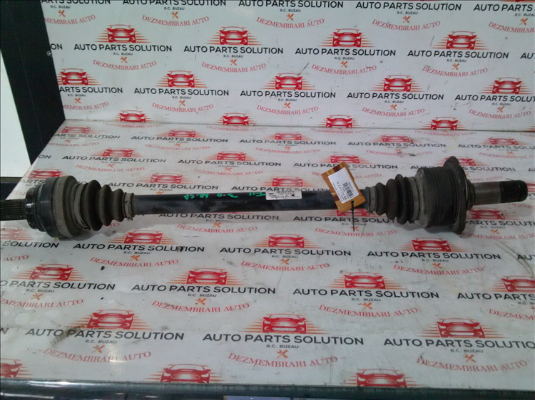 Planetara dreapta spate BMW F11 3.0 D an fabr. 2011