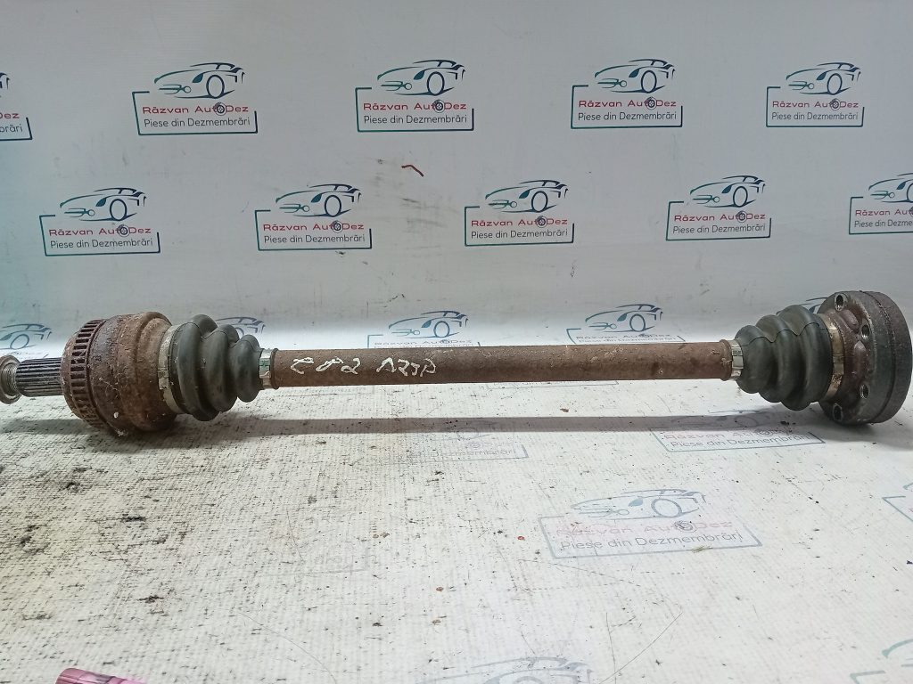 Planetara dreapta spate BMW Seria 1 E82 2008