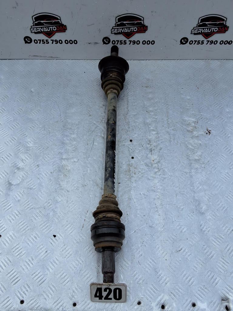 Planetara dreapta spate BMW Seria 5 (2010-2017) [F10] 2.0 Motorina 2012, 7581028 AI 03 / 7581028