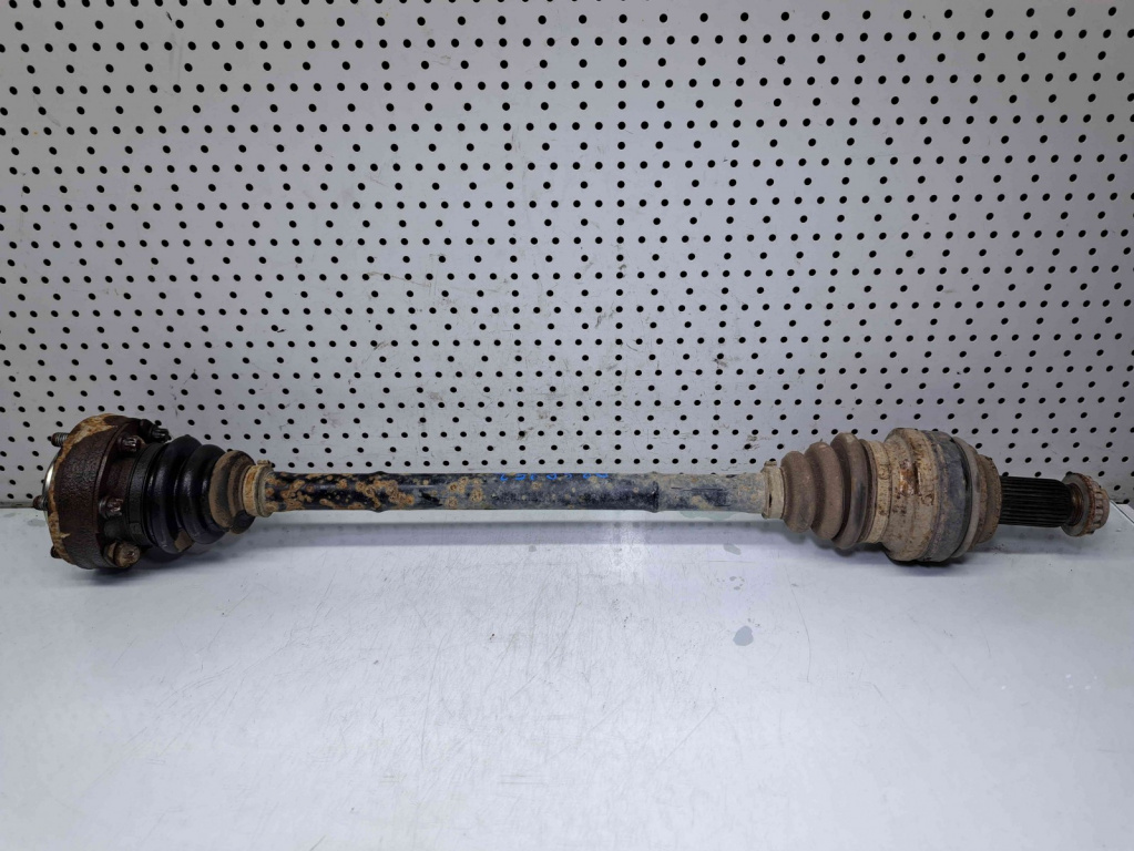 Planetara dreapta spate Bmw X1 (E84) [Fabr 2009-2015] OEM 2.0 N47D20C 2.0 N47D20C 135KW / 184CP