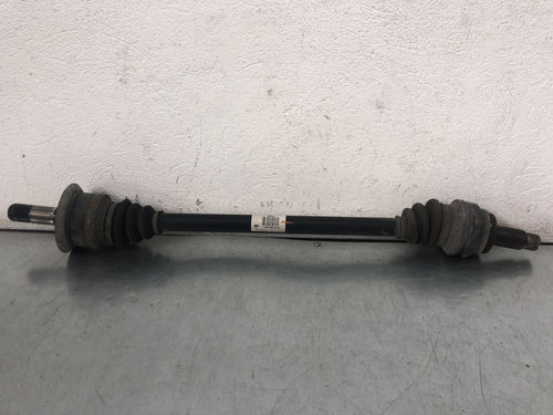 Planetara dreapta spate BMW / X3 F25 xDrive 20i N20B20A 184cp sedan 2013 (7628282)