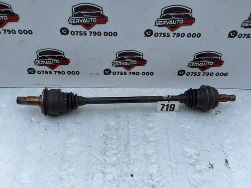 Planetara dreapta spate Mercedes-Benz C-Class (2014->) [W205] 1.6 Motorina 2016, -