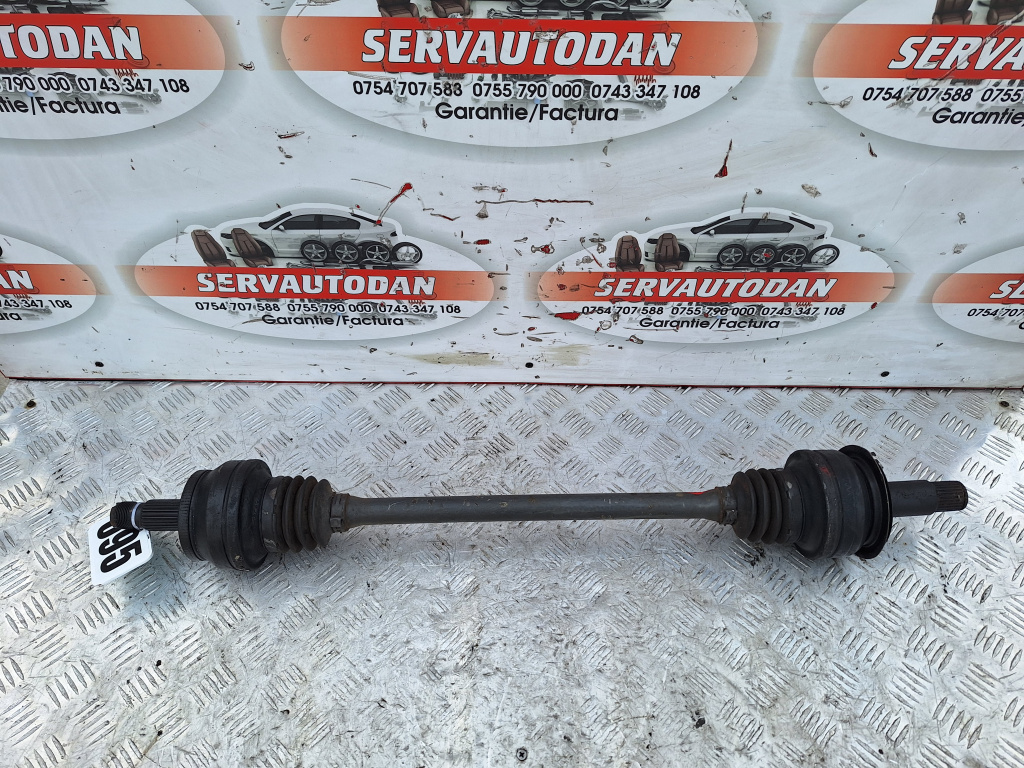 Planetara dreapta spate Mercedes-Benz C-Class (2007->) [W204] 2.2 Motorina 2008
