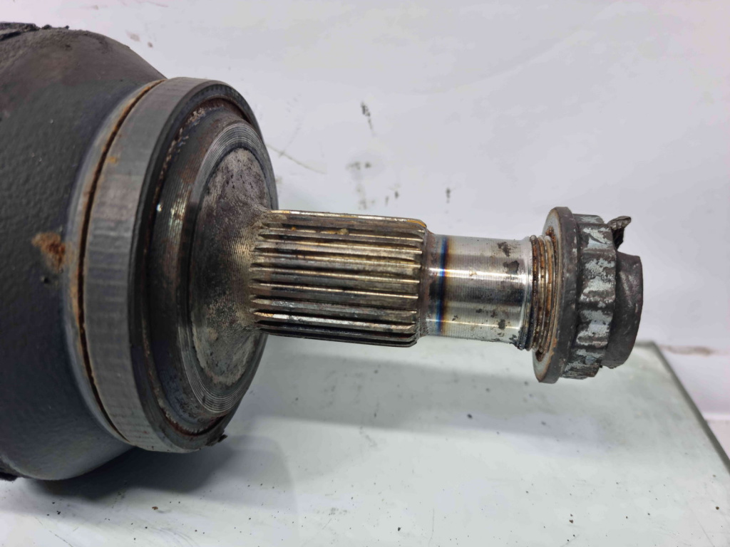 Planetara dreapta spate Mercedes Clasa E (W212) [Fabr 2009-2016] OEM 2.2 CDI 651924 2.2 CDI 651924 143KW / 194CP
