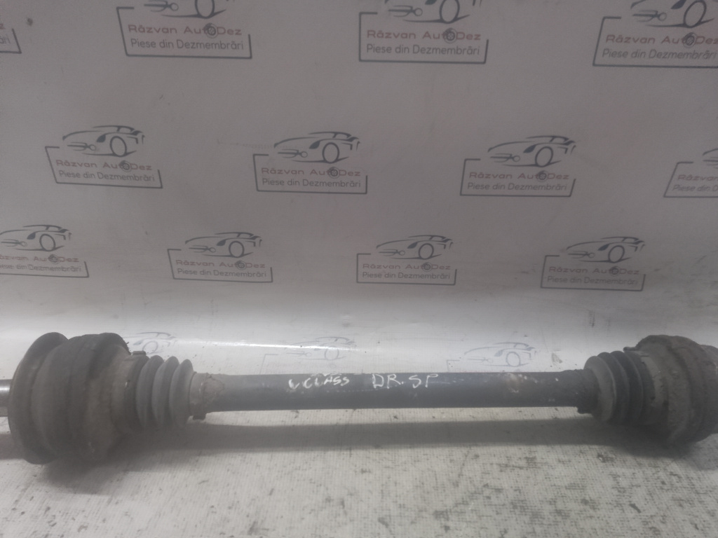 Planetara dreapta spate Mercedes E Class W212 2.2 Motorina 2012