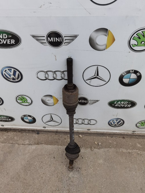 Planetara dreapta spate range rover sport 2.7