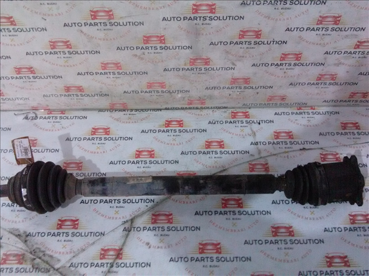 Planetara dreapta VOLKSWAGEN PASSAT B6 2.0 TDI an fabr. 2010