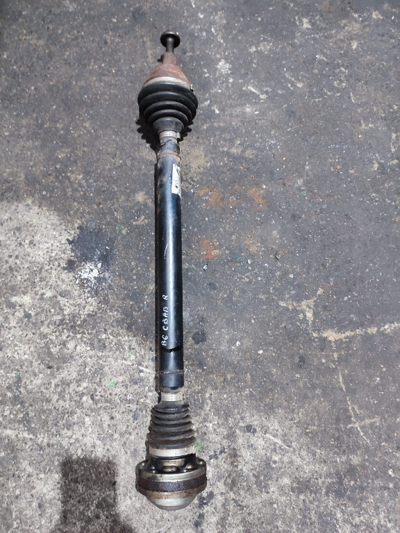 Planetara dreapta Volkswagen Passat B6 2.0 TDI