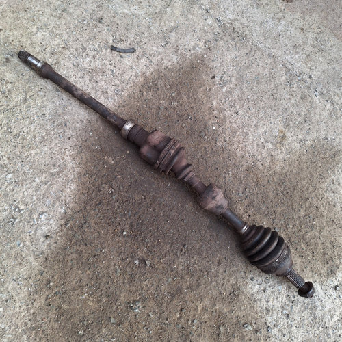 Planetara Fata,dreapta Ford MONDEO Mk 3 2000 - 2007 Motorina 1S7W3A331AA, 1S7W-3A331-AA