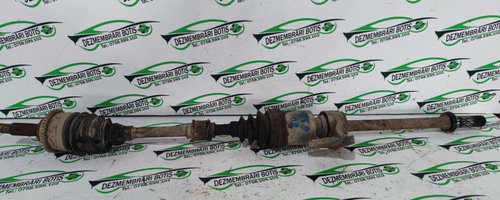 Planetara fata dreapta Mazda 6 GG [2002 - 2005] wagon 1.8 MT (120 hp)