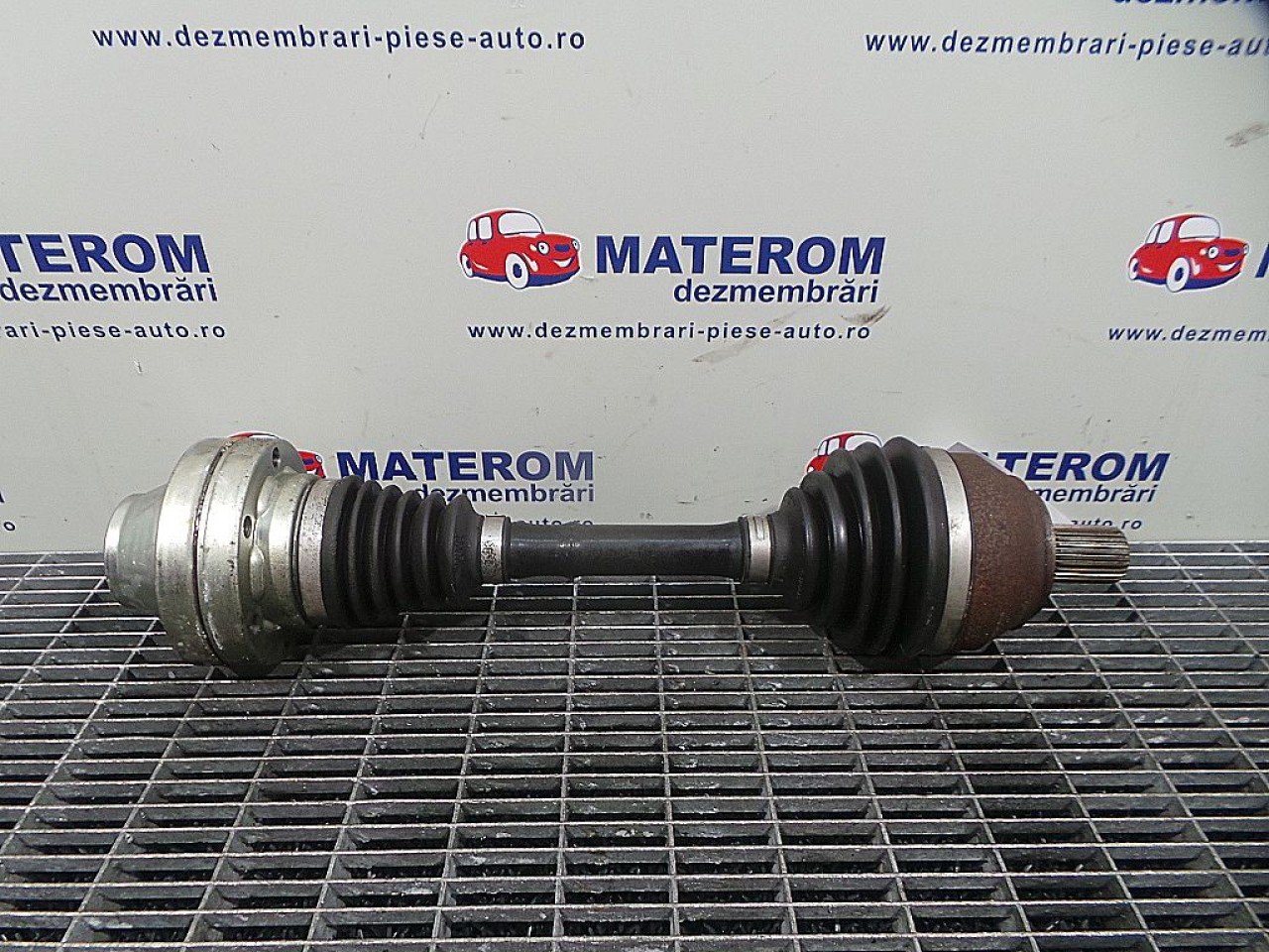 PLANETARA FATA DREAPTA VW AMAROK 2.0 TDI - (2010 2015)