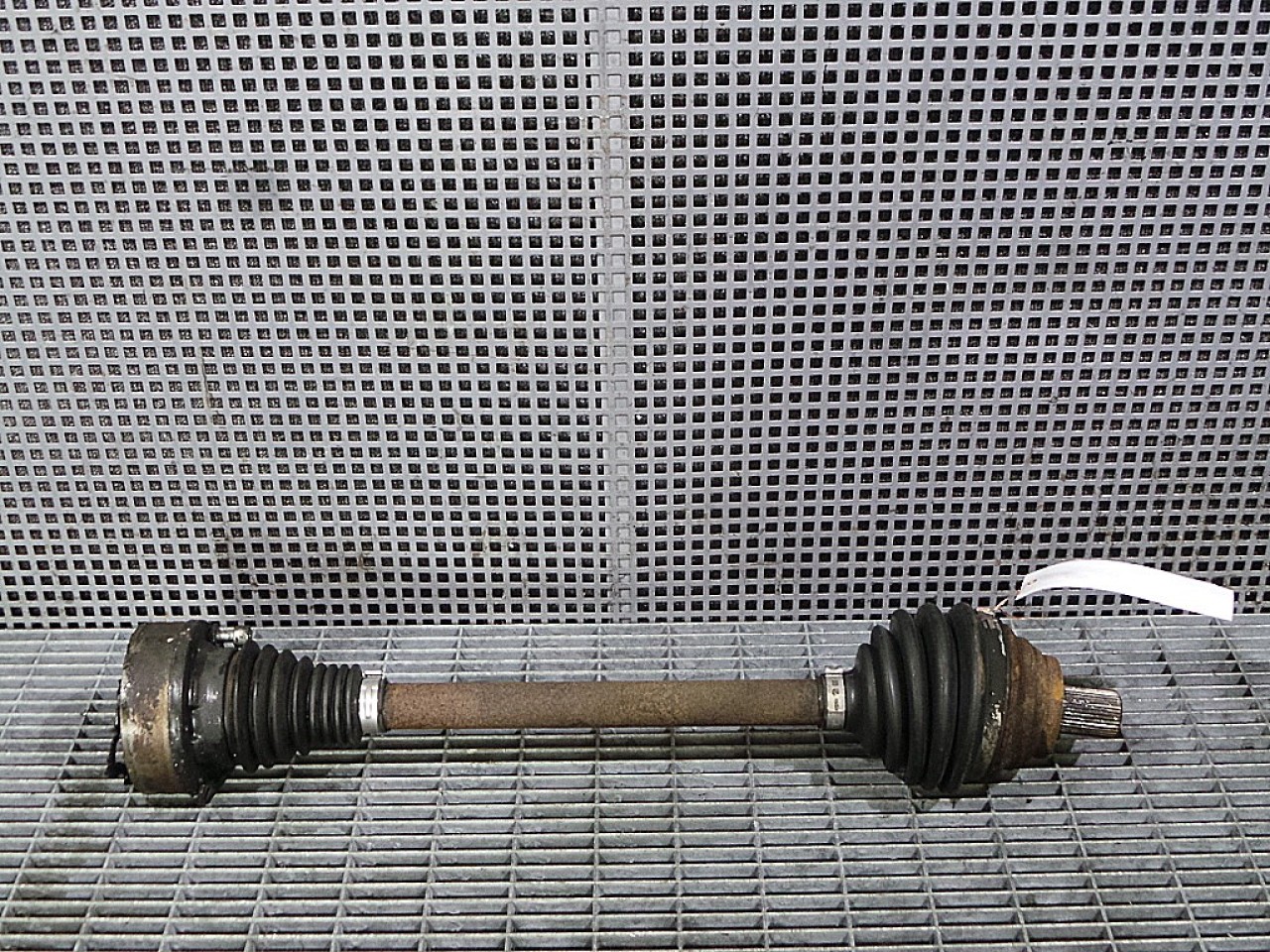 PLANETARA FATA STANGA VW GOLF V 1.6 FSI - (2004 2008)