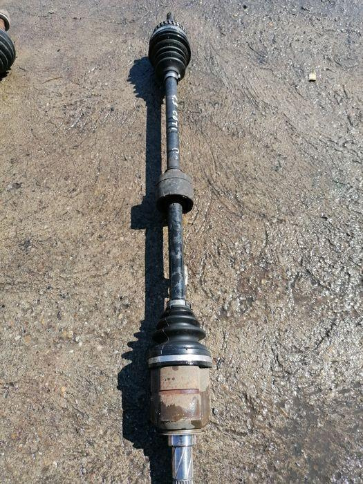 Planetara lunga dreapta fata Opel Corsa C 2000-2006 1.3 CDTI