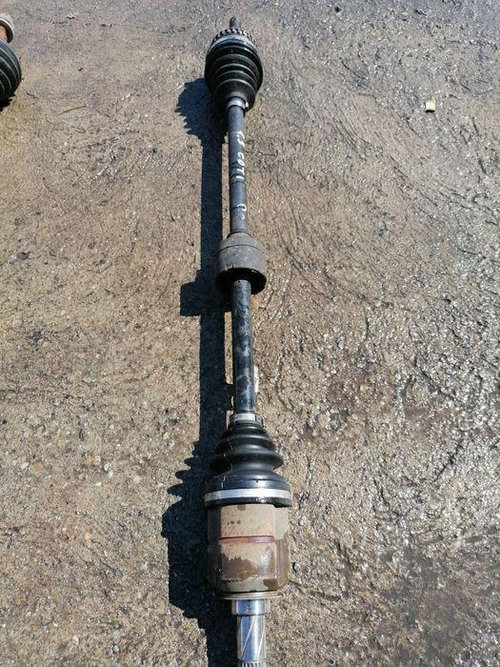 Planetara lunga dreapta fata Opel Corsa C 2000-2006 1.3 CDTI