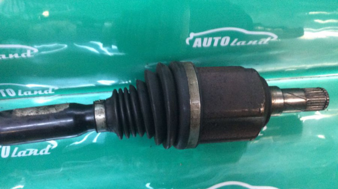 Planetara Stanga Cu Cap Care Intra in Cutie Opel ASTRA H 2004