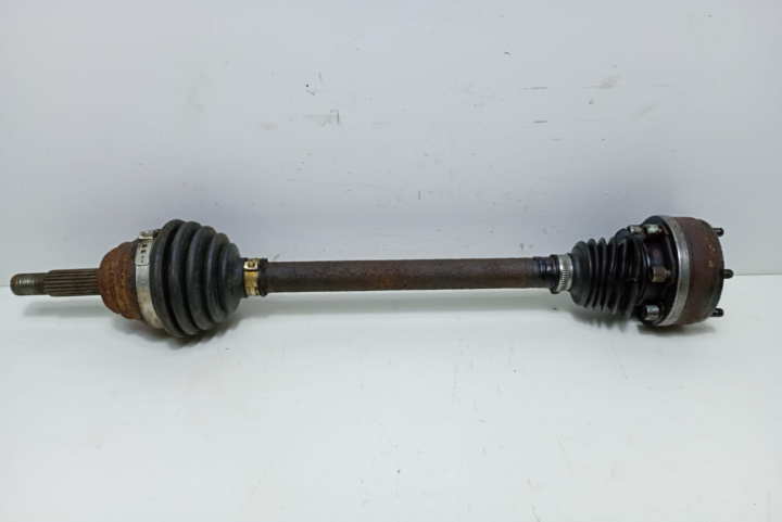 Planetara stanga fata 1.0 / 1.4 i Volkswagen VW Lupo