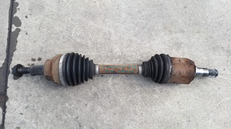 Planetara stanga fata 3.0 crd jeep grand cherokee 4 wk wk2 p52124713ac