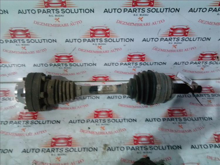 Planetara stanga fata 3.0 d VOLKSWAGEN TOUAREG an fabr. 2013