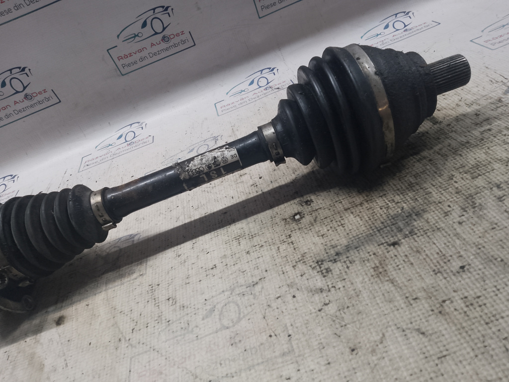 Planetara stanga fata Audi A3 2008, 3C0407271S