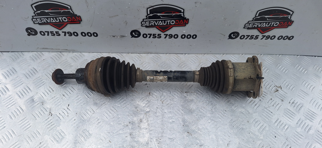 Planetara stanga fata Audi A4 (2015-2019) [8W2, B9] 2.0 Motorina 2016, -