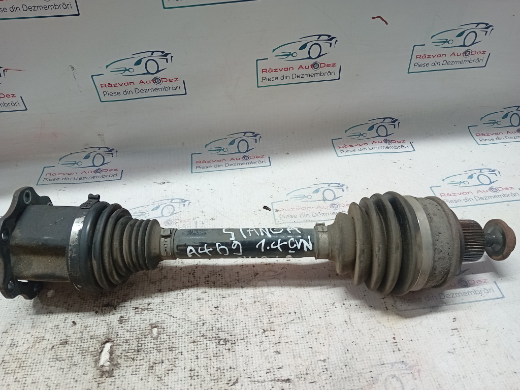 Planetara stanga fata Audi A4 B9 1.4 Benzina 2016, 8W0407271E