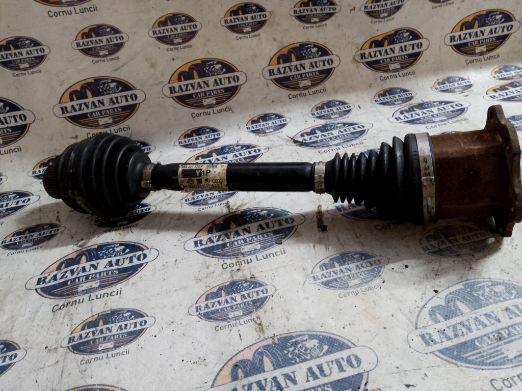 Planetara stanga fata Audi A5 Benzina 2012, 8K0407371P