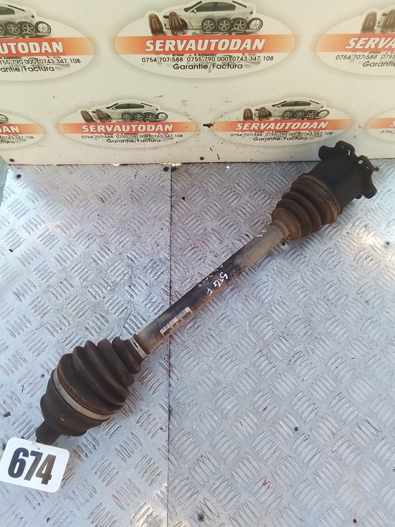Planetara stanga fata Audi A6 (2004-2011) [4F2, C6] 3.0 Motorina 2006, 4F0407271J