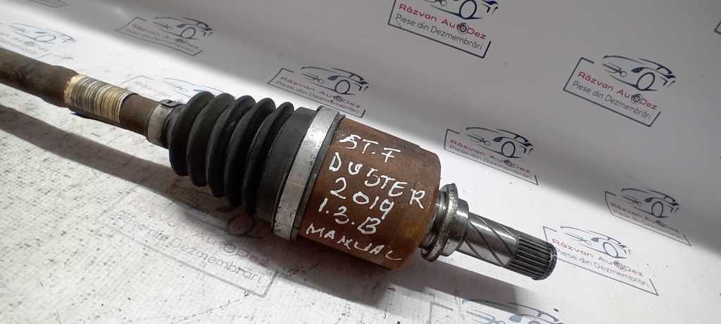 Planetara stanga fata Dacia Duster 1.3 Benzina 2019, MANUALA / 4X4
