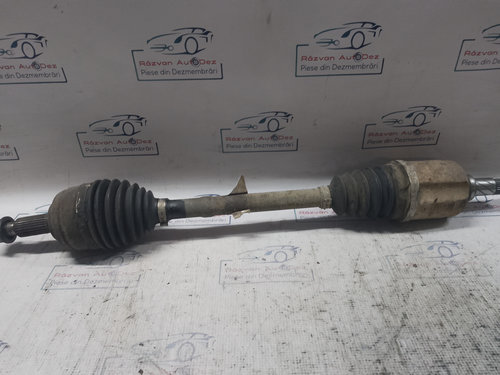 Planetara stanga fata Dacia Duster 1.5 2013