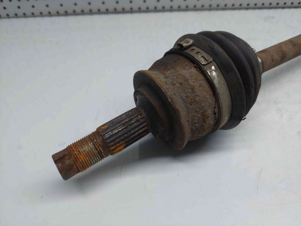 Planetara stanga fata Fiat 500 [Fabr 2010-prezent] OEM 1.2 B 1136302 1.2 B 1136302 49KW / 67CP