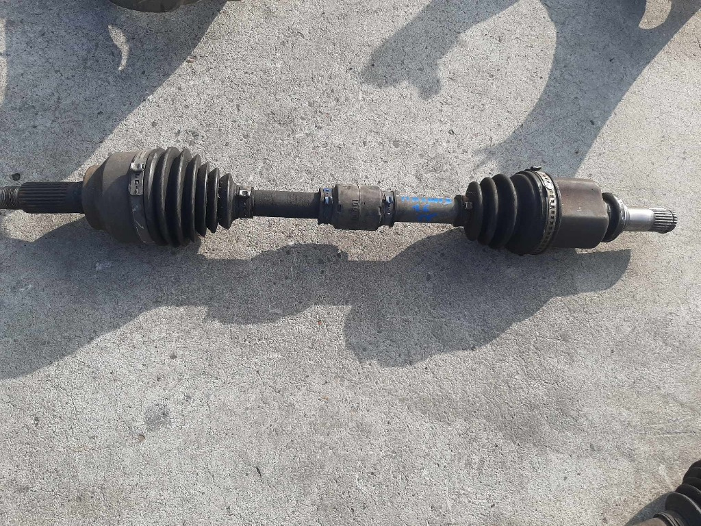 Planetara stanga fata mazda 3 1.6 b fg0525600a