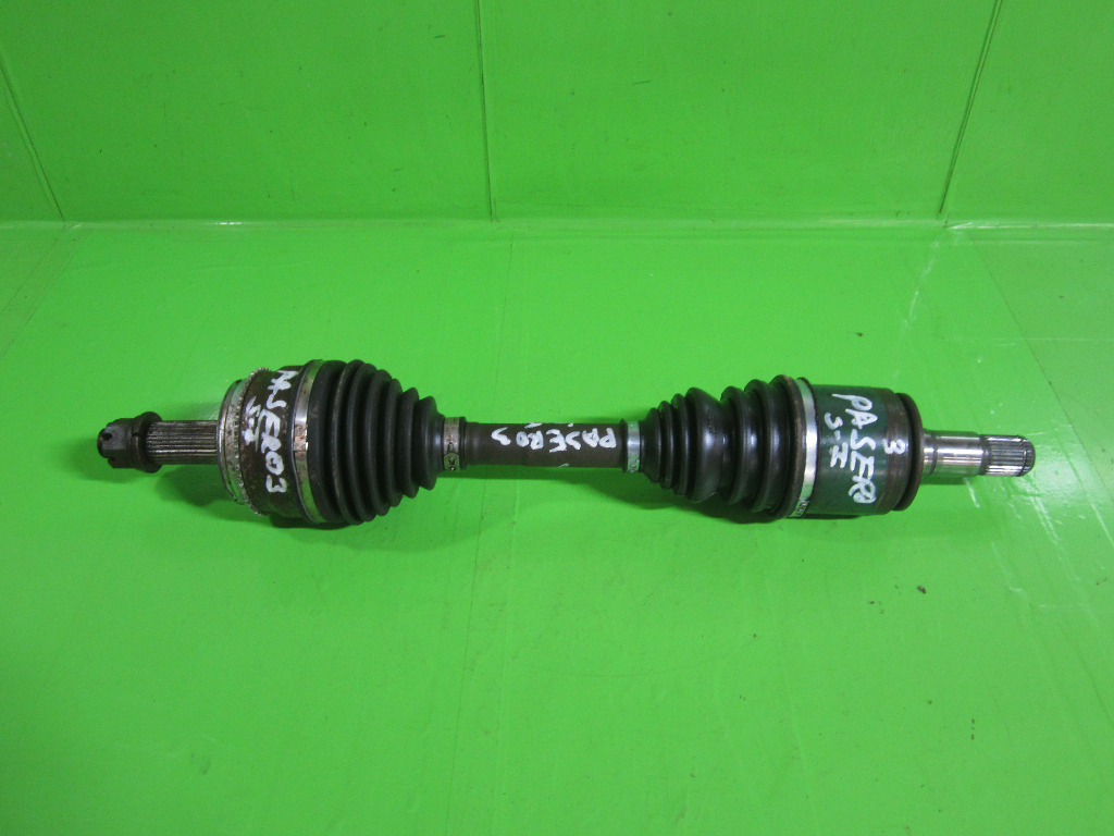PLANETARA STANGA FATA MITSUBISHI PAJERO III 3.2 DI-D 4X4 FAB. 1999 – 2007 ⭐⭐⭐⭐⭐