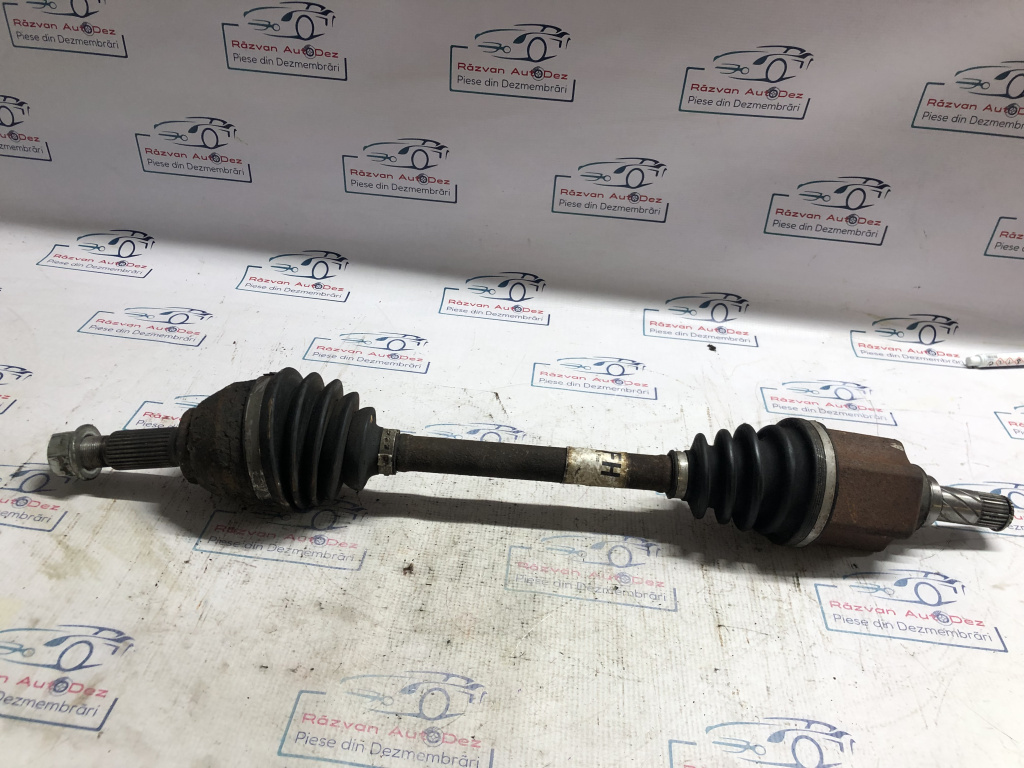 Planetara stanga fata Nissan Juke 1.5 2011, 013311