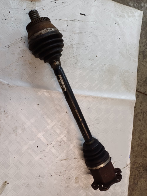Planetara stanga fata Seat Exeo 2.0 Motorina 2009, 8E0407271AT