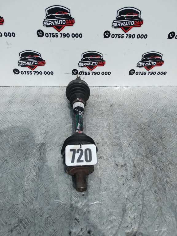 Planetara stanga fata Volvo XC90 (2002->) 2.5 Benzina 2007, P30783088 / 4×4