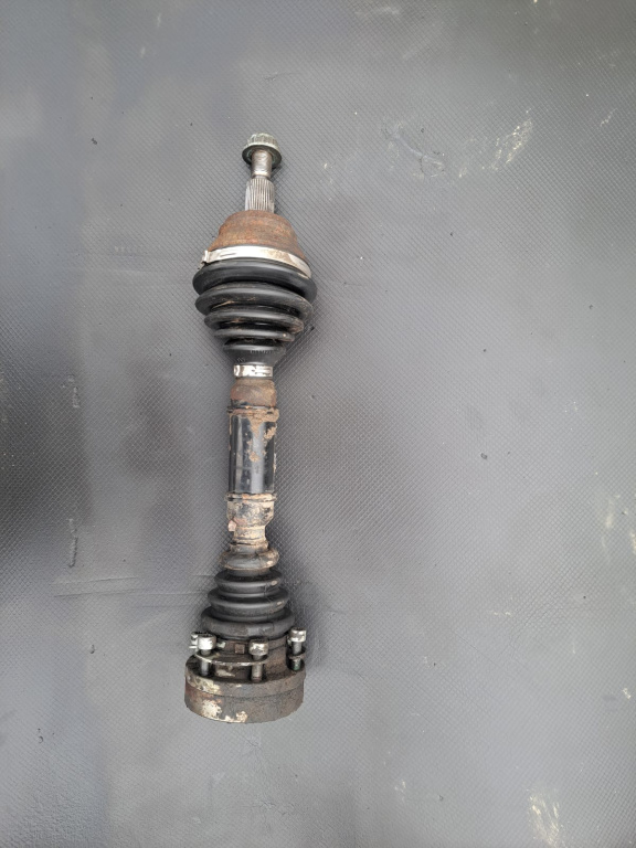 Planetara stanga fata Vw Golf 4 (1J1) 1.9 TDI - COD 1J0407271GC