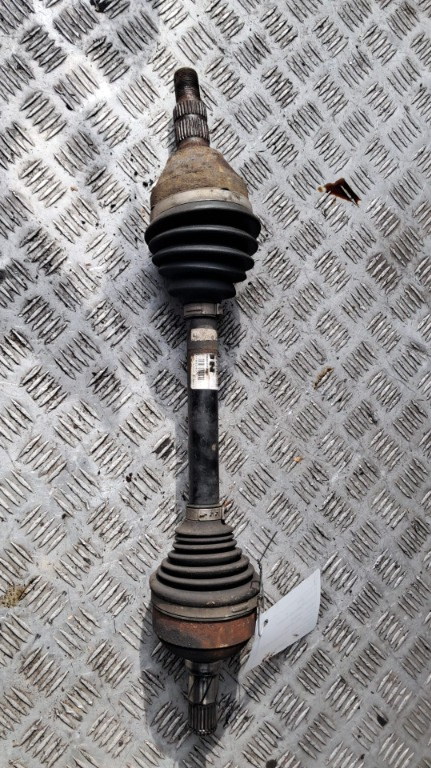 Planetara stanga Opel Astra J 1.6 benzina cod motor A16LET transmisie manuala an 2010 cod 13250834