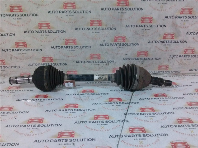Planetara stanga OPEL INSIGNIA 2.0 D an fabr. 2011