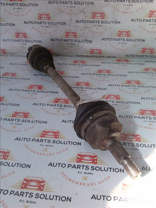Planetara stanga PEUGEOT EXPERT 1.6 HDI an fabr. 2009