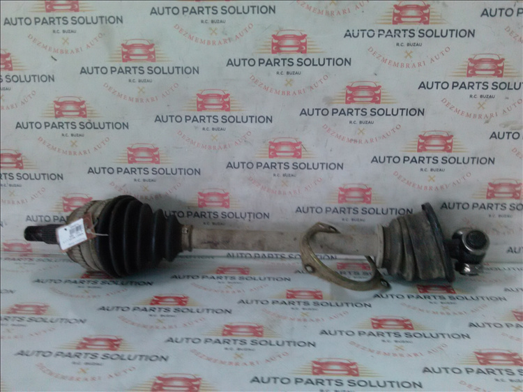 Planetara stanga RENAULT MASTER 2.2 D an fabr. 2005