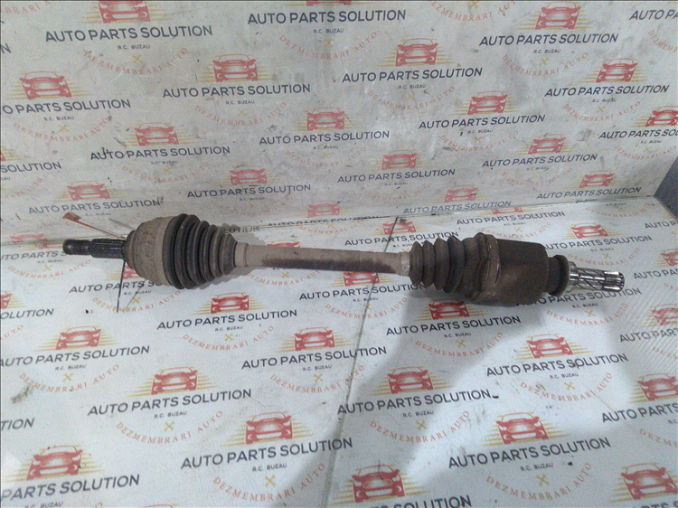 Planetara stanga RENAULT MEGANE 2 1.5 dci an fabr. 2005