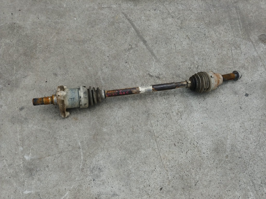 Planetara stanga spate 1.9 d suzuki sx4 fiat sedici 44106-79j00
