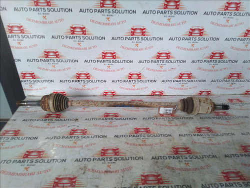 Planetara stanga spate 2.2D TOYOTA RAV 4 an fabr. 2008
