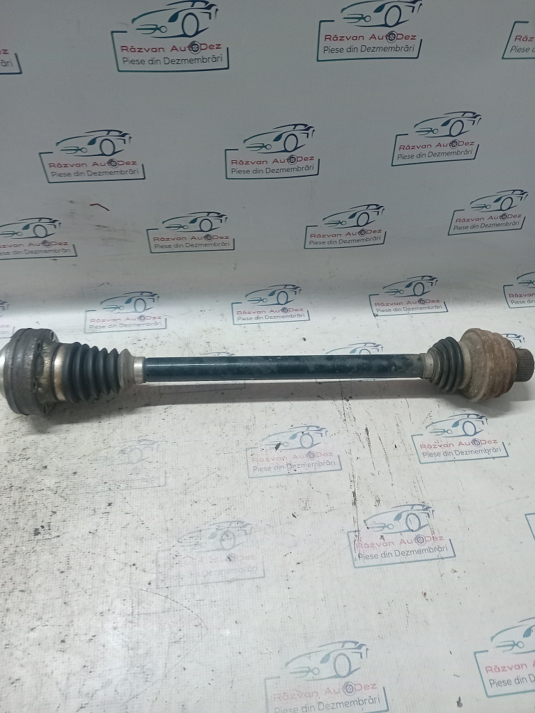 Planetara stanga spate Audi A6 C7 3.0 Motorina 2011, 8R0501203C