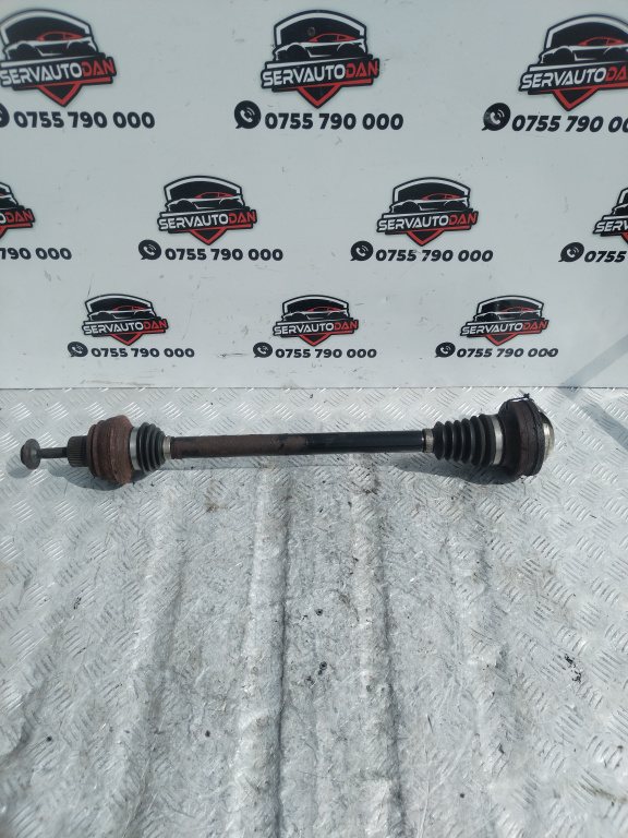 Planetara stanga spate Audi Q5 (2008-2012) [8R] 2.0 Motorina 2011, 8R0501203C